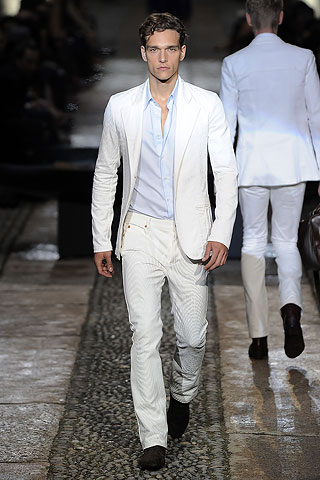 Roberto Cavalli / - 2011